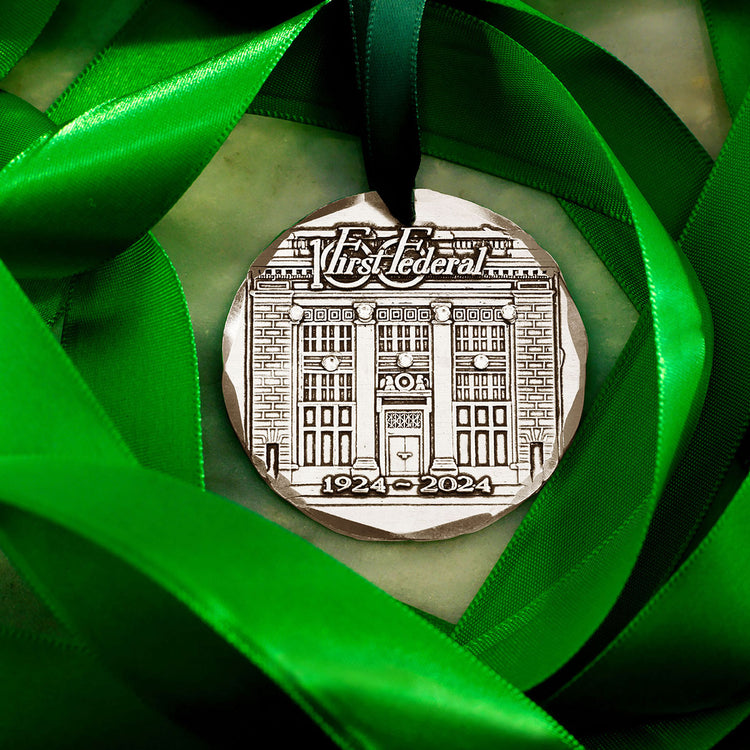 2-1/8" Round Ornament