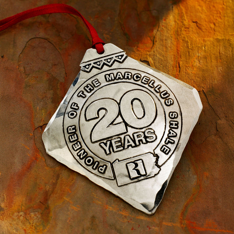 Classic Diamond Ornament