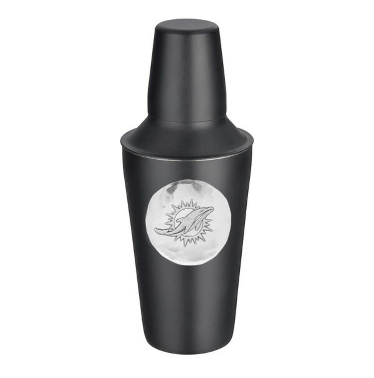 Cocktail Shaker with Medallion