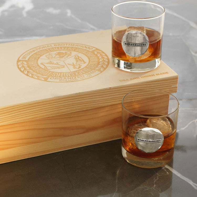 Staten 2-Piece Rocks Glass Set in Engraved Pine Box